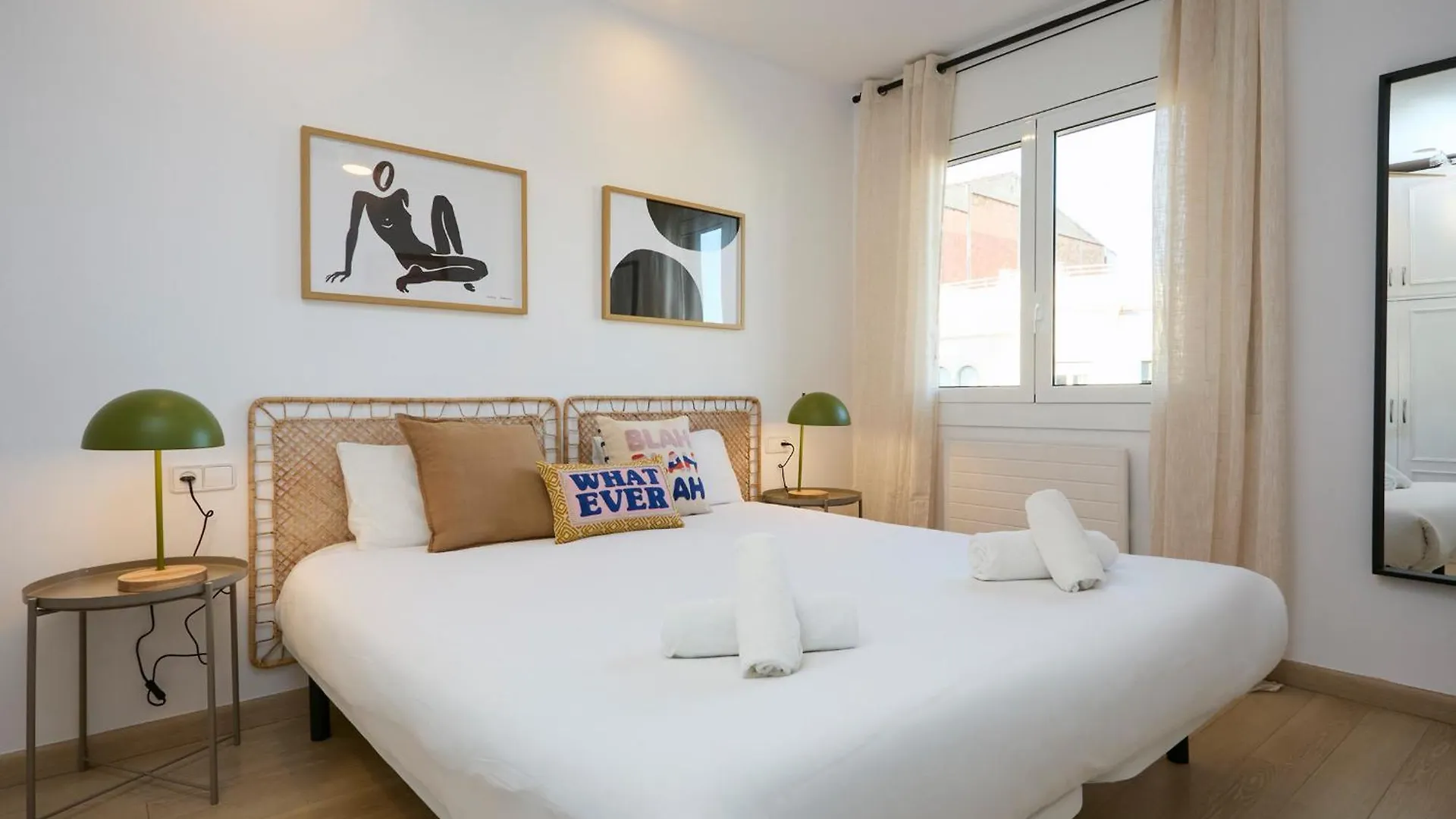 73Cop1034 - Spacious Apartment With Terrace バルセロナ